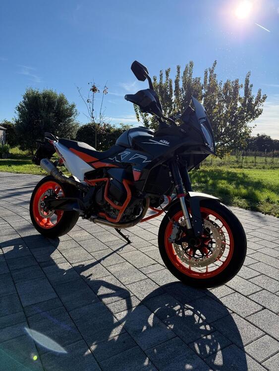 KTM 890 SMT (2023 - 26) (2)