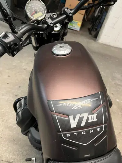 Moto Guzzi V7 III Stone Night Pack (2019 - 20) usata