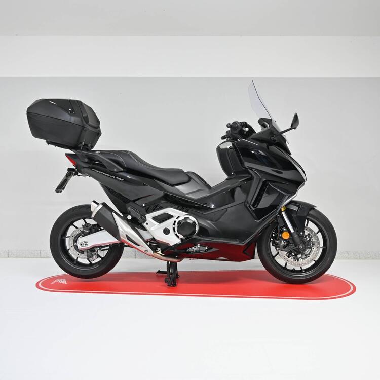 Honda Forza 750 DCT Urban (2021 - 24) (3)