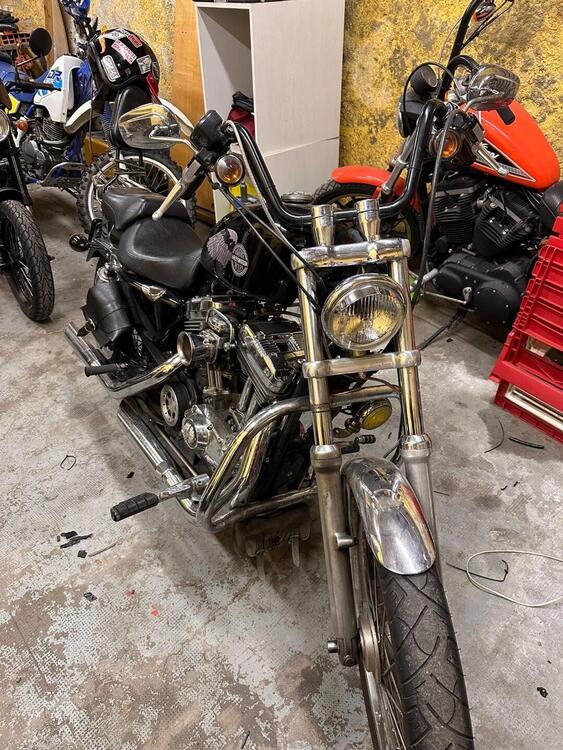 Harley-Davidson 1200 Custom (2004 - 06) - XL 1200C (2)