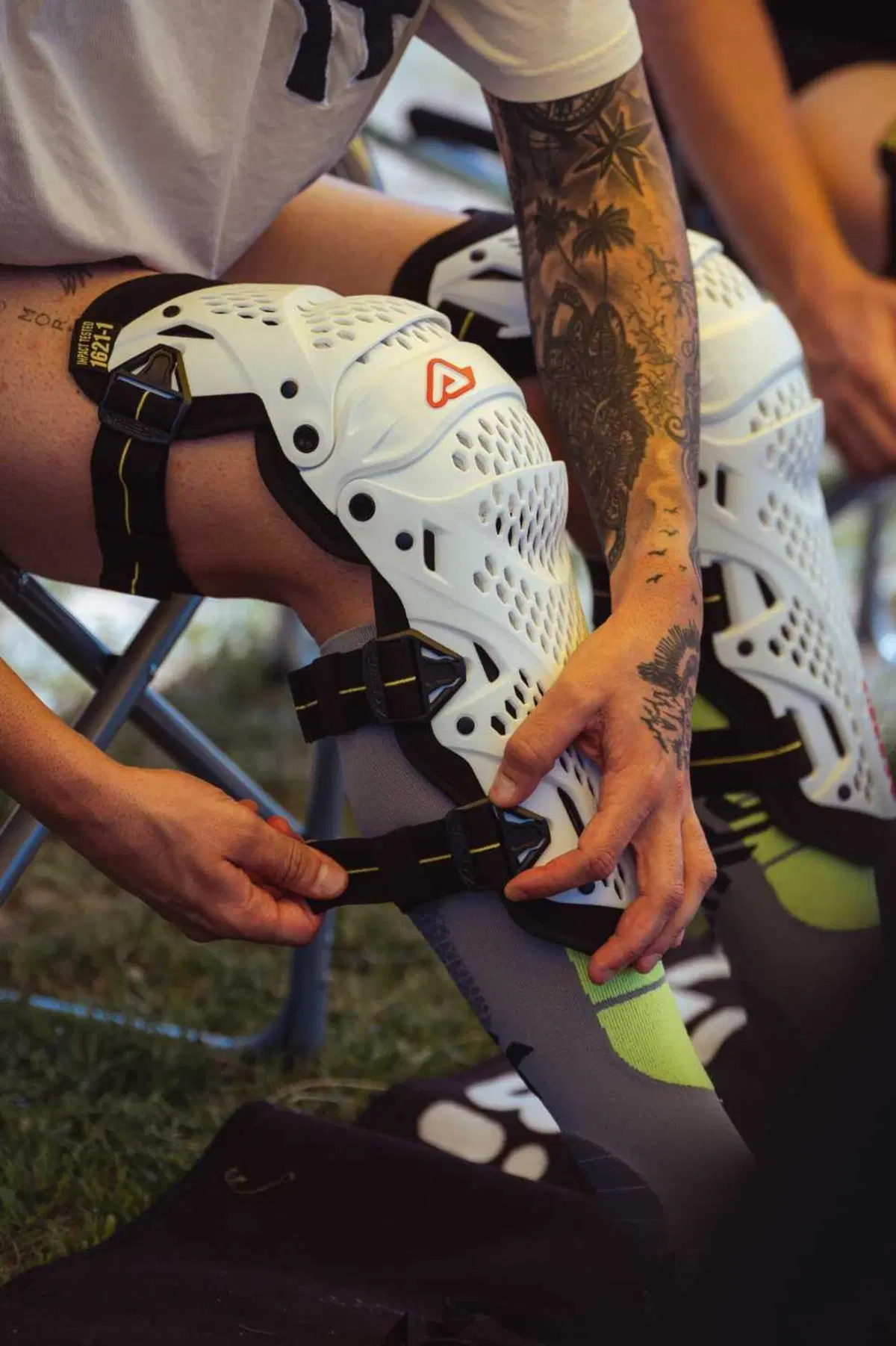 Nuovo ginocchiera Impact PRO Acerbis (9)