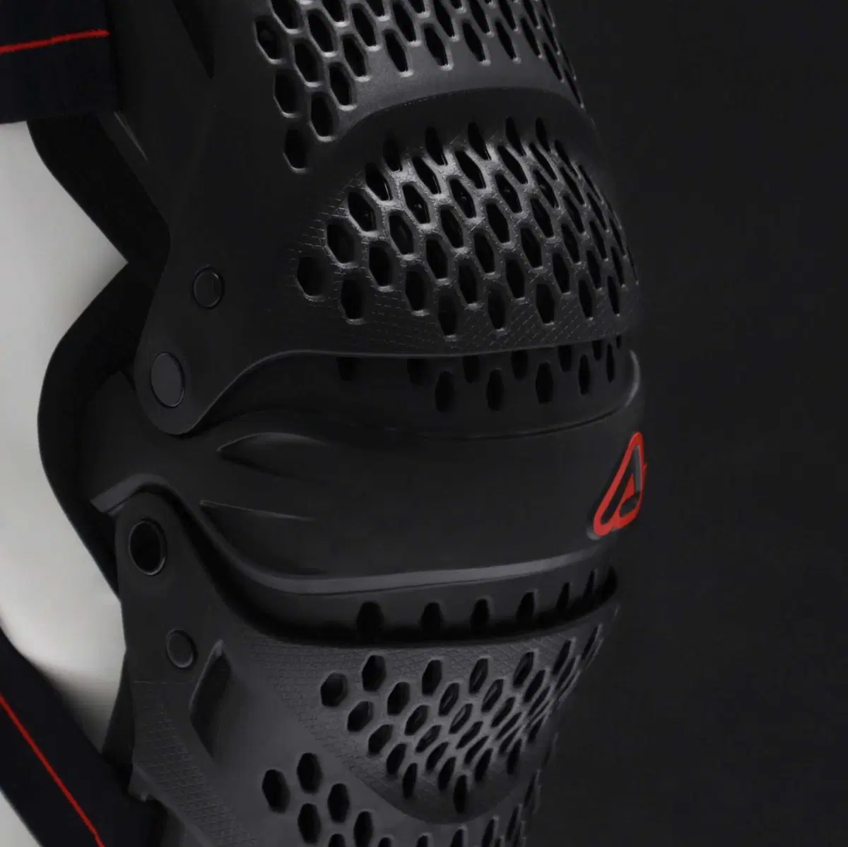 Nuovo ginocchiera Impact PRO Acerbis (20)