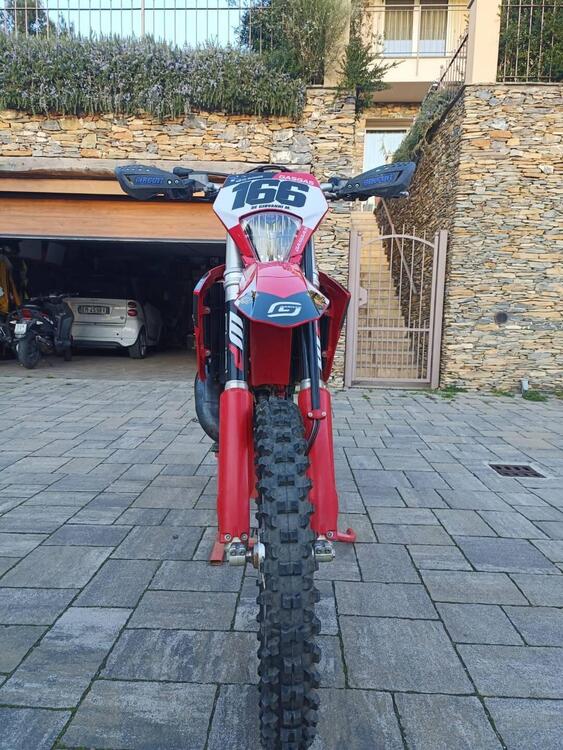 GASGAS EC 125 (2025) (3)