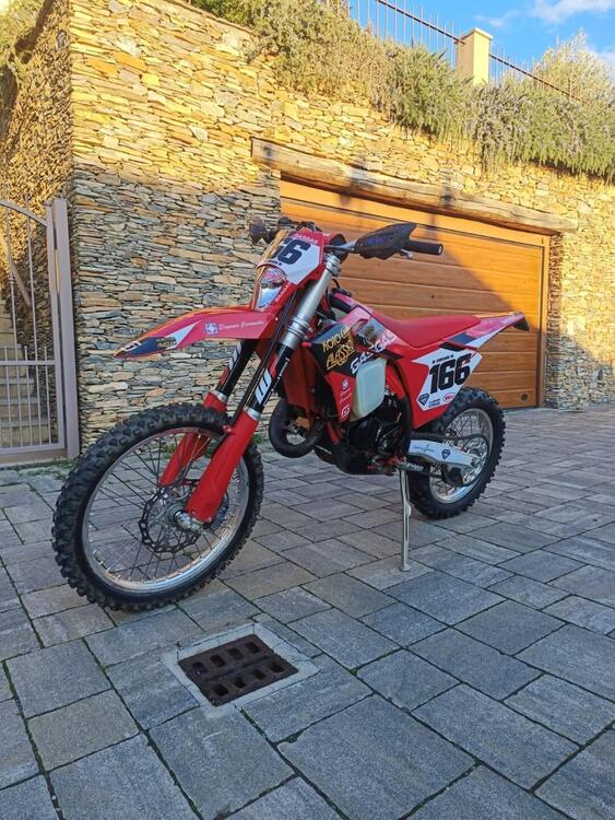 GASGAS EC 125 (2025) (5)