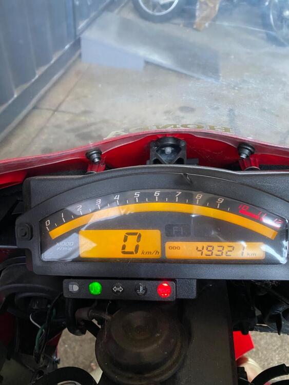 Honda VTR 1000 SP-1 (2000 - 01) (5)