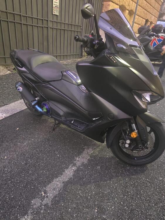 Yamaha T-Max 560 (2020 - 21) (4)