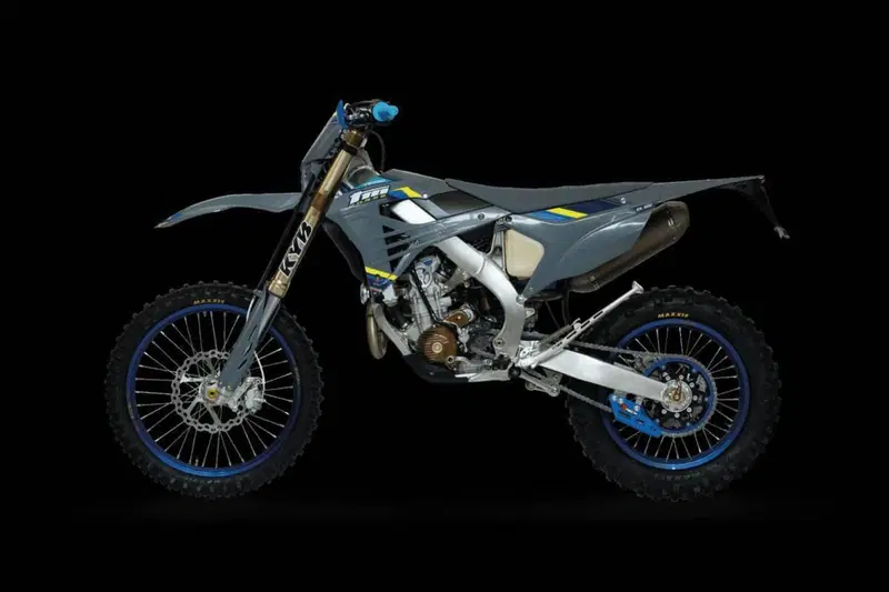 Tm Moto EN 300 ES Fi 4T TM Corse (2026)