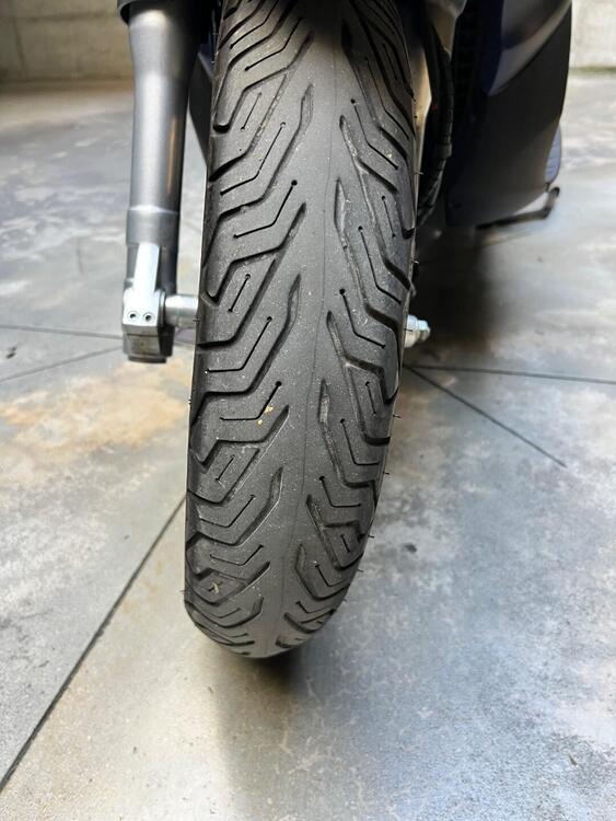 Piaggio Beverly 350 S ABS (2019 - 20) (3)