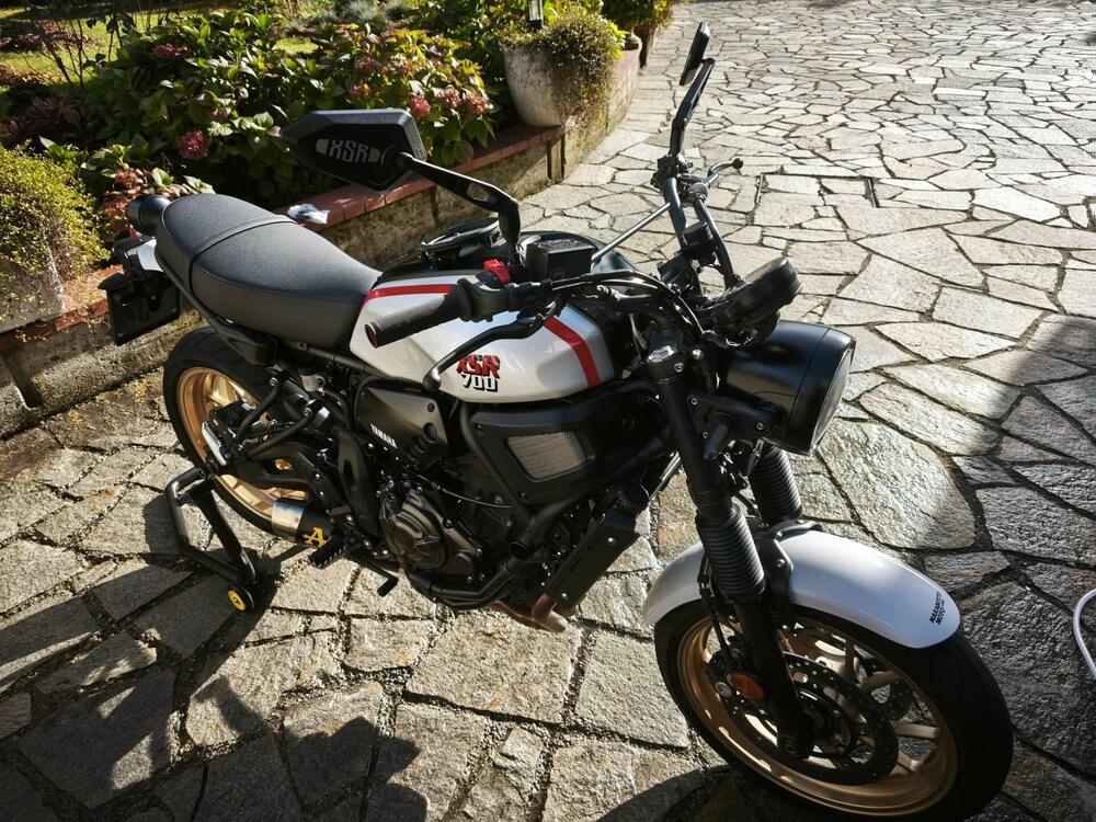 Yamaha XSR 700 XTribute (2021) (2)