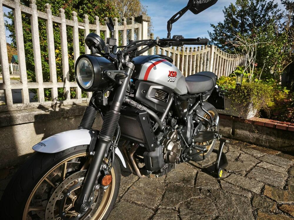 Yamaha XSR 700 XTribute (2021) (5)