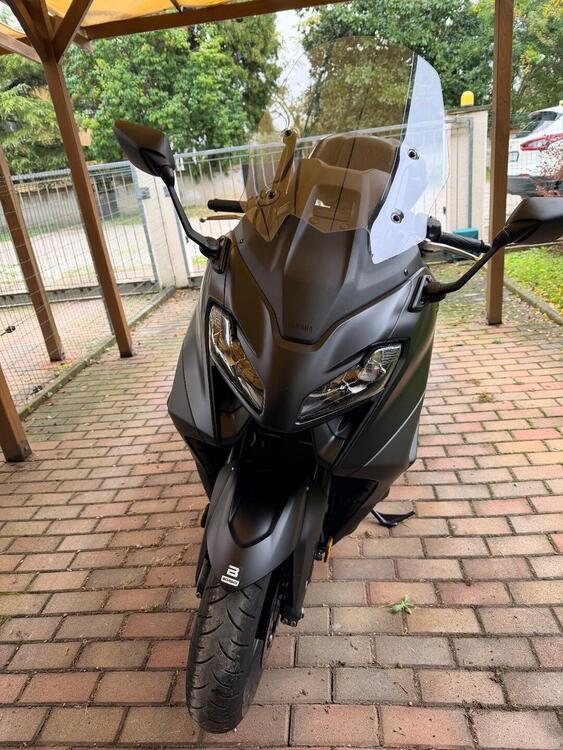 Yamaha T-Max 560 (2022 - 24)