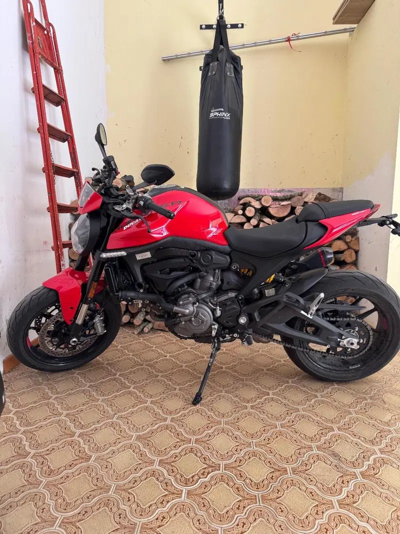 Ducati Monster 937 + (2021 - 25) (3)