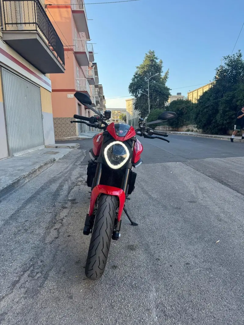 Ducati Monster 937 + (2021 - 25) (8)