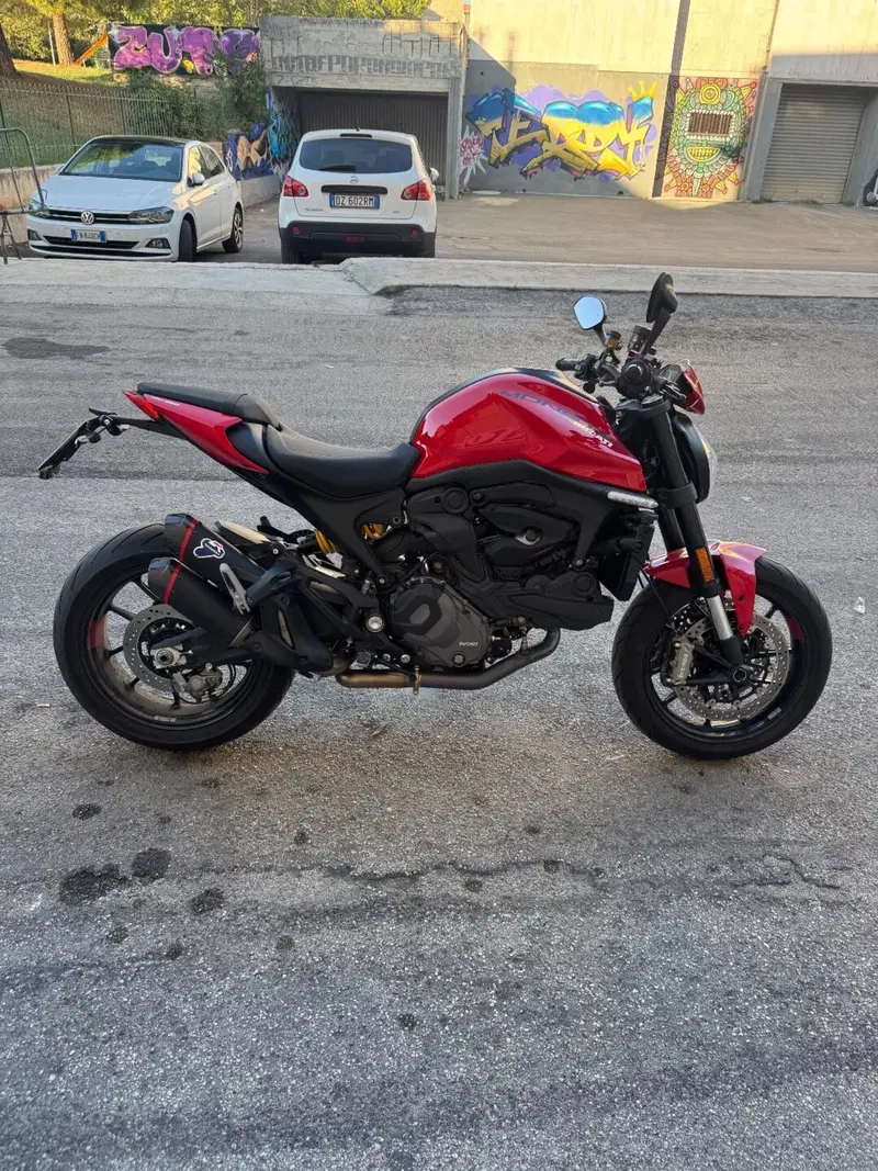 Ducati Monster 937 + (2021 - 25) (9)