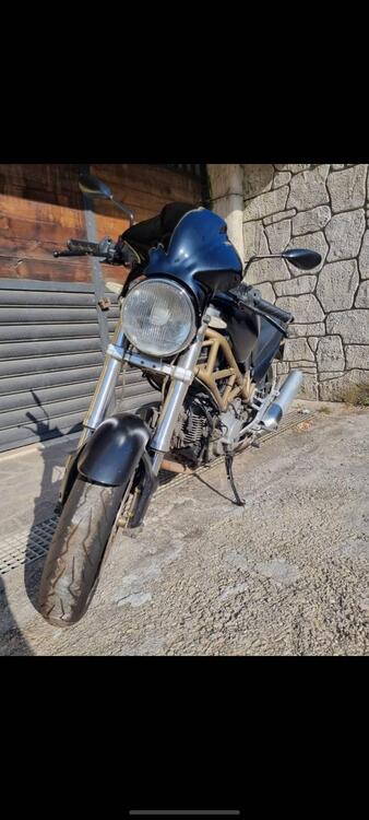 Ducati Monster 620 S  I.E (2002) (2)