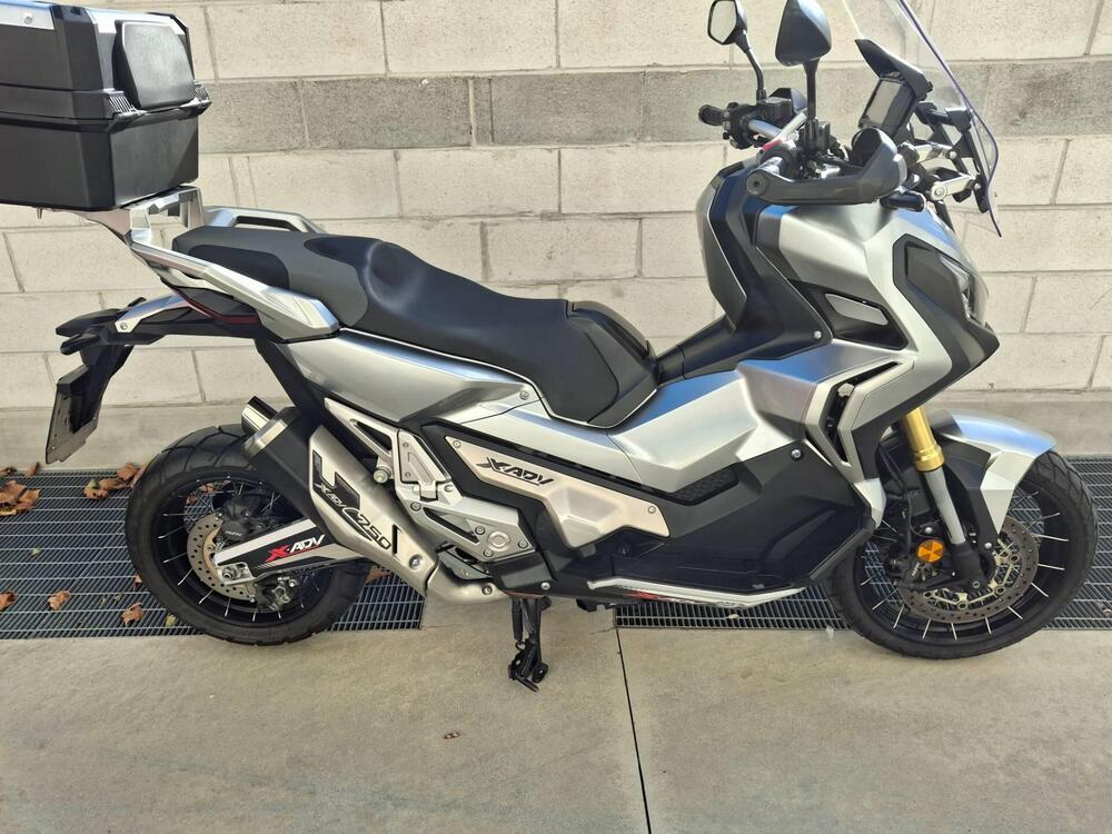 Honda X-ADV 750 (2018 - 20) (2)