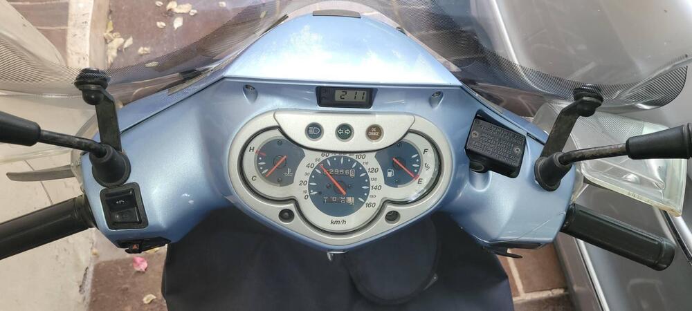 Honda SH 150 (2000 - 06) (4)