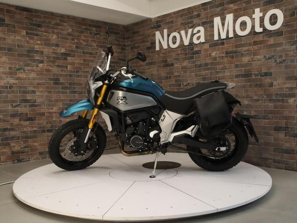 CFMOTO 700CL-X Adventure (2023 - 25)