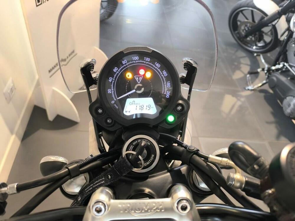 Triumph Speed Twin 900 (2023 - 24) (2)