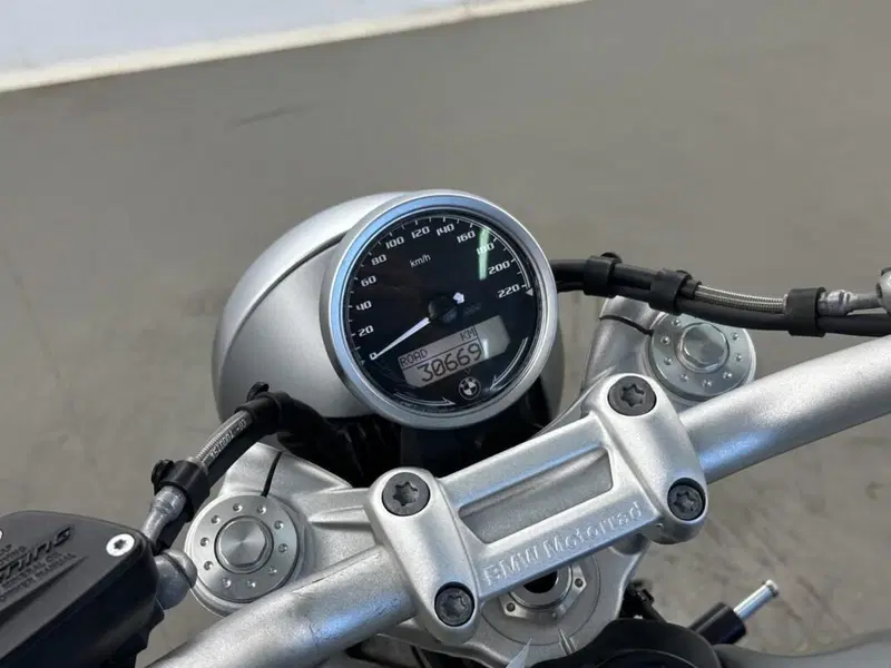 Bmw R nineT 1200 Scrambler (2016 - 20) (14)