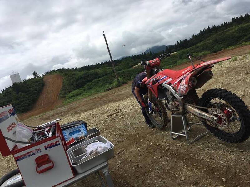 La nuova CRF usata in gara da Narita nel campionato giapponese