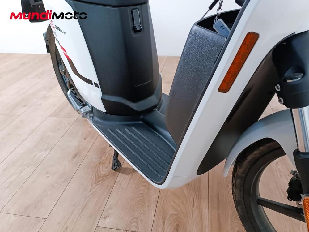 Askoll eS3 Evo 2.8 (2019 - 25) (5)