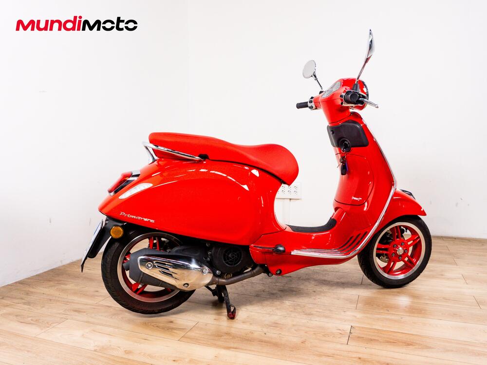 Vespa Primavera 125 RED (2025) (3)