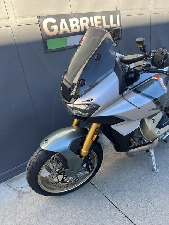 Moto Guzzi V100 Mandello S (2025) (2)