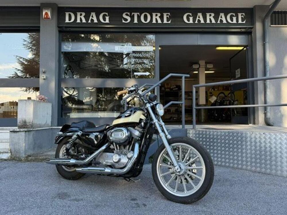 Harley-Davidson 883 Standard (2001 - 05) - XL 883