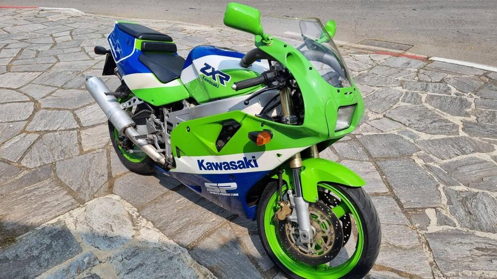 Kawasaki ZXR 400 H2 (3)