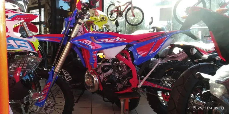 Betamotor RR X-PRO 300 2T Enduro (2026)