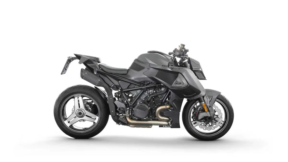 KTM Brabus 1400 R Brabus 1400 R Signature Edition (2026) (2)