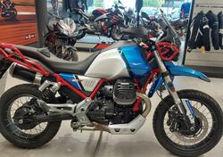 Moto Guzzi V85 TT Evocative Graphics (2021 - 23) usata