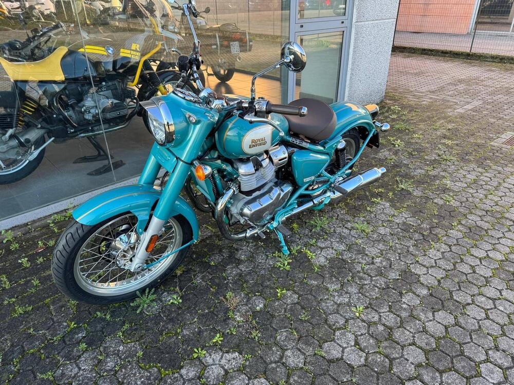 Royal Enfield Classic 650 (2025) (3)