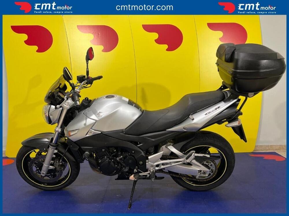 Suzuki GSR 600 (2006 - 11) (4)