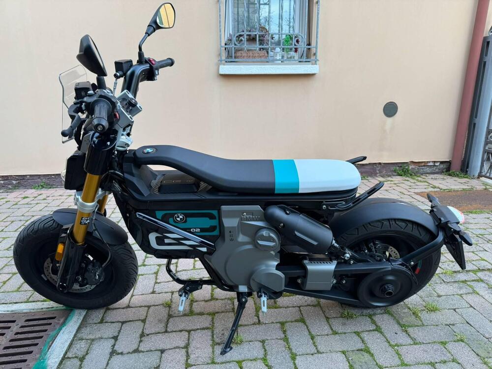 Bmw CE 02 (2024 - 25)