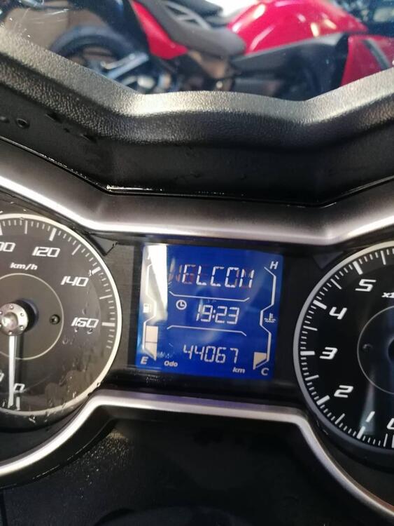 Yamaha X-Max 300 (2021 - 24) (5)