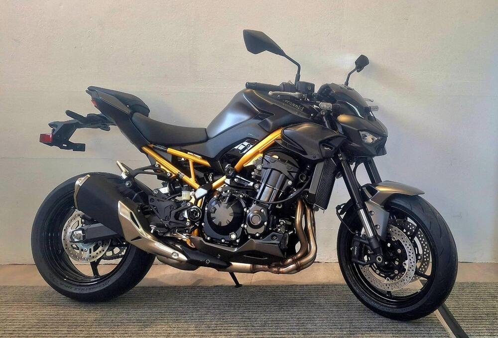 Kawasaki Z 900 (2025 - 26)
