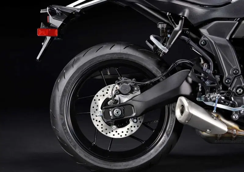 Yamaha YZF R7 YZF R7 (2026) (10)