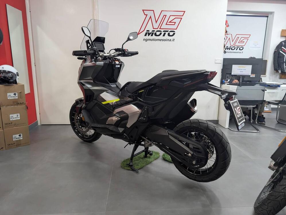 Honda X-ADV 750 DCT Gravel (2021 - 24) (3)