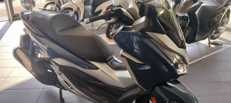 Honda Forza 300 ABS (2018 - 20) (4)