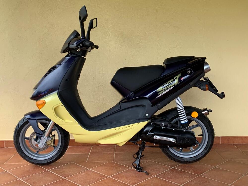 Aprilia SR50 (3)