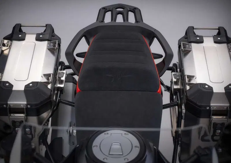 MV Agusta LXP LXP Enduro Veloce (2026) (19)