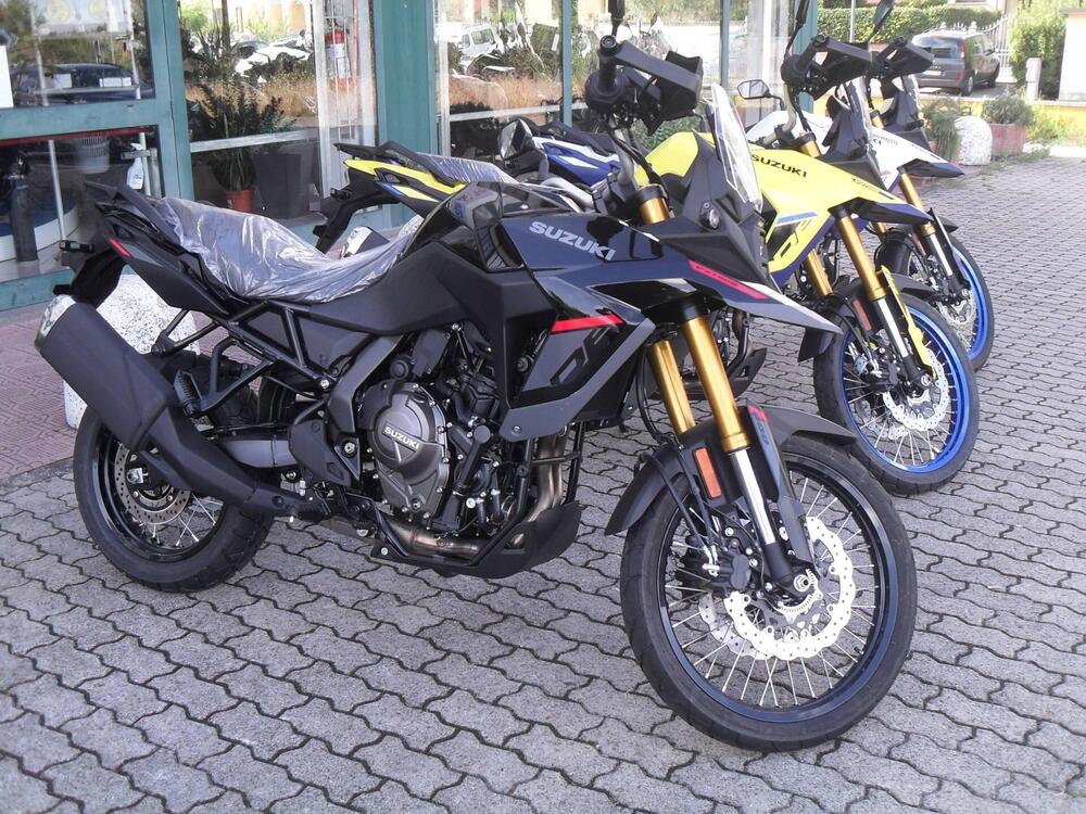Suzuki V-Strom 800DE (2025)