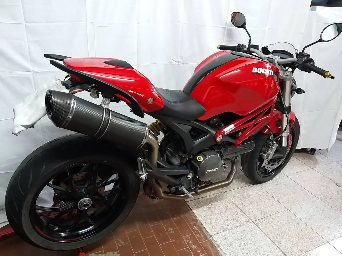 Ducati Monster 796 ABS (2010 - 14)