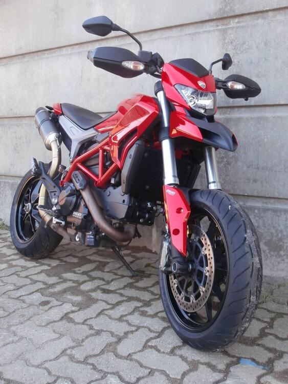 Ducati Hyperstrada 821 (2013 - 15) (5)