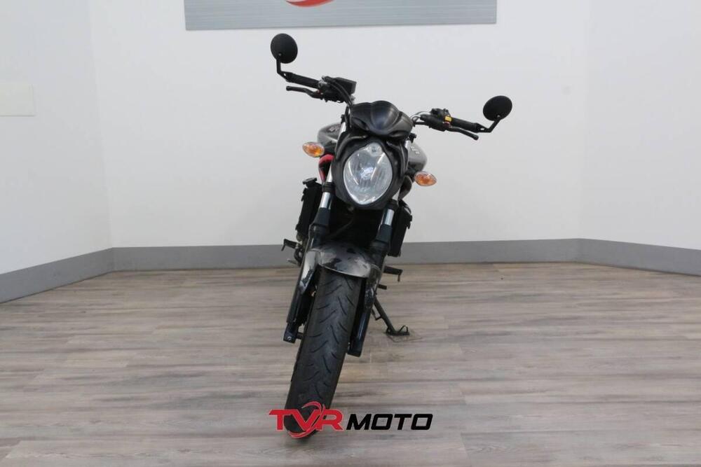 Suzuki Gladius 650 SFV (2009 - 15) (3)