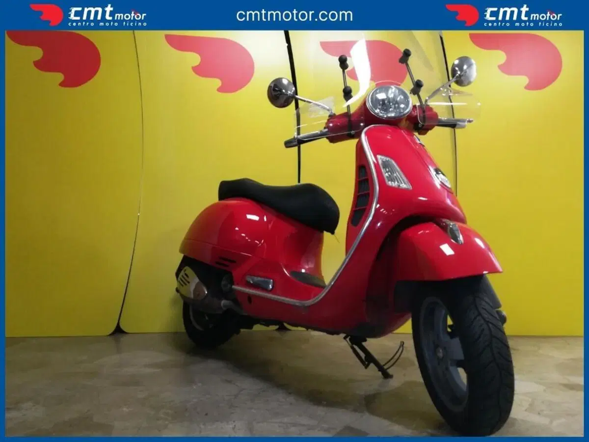 Vespa GTS 250 i.e. (2)