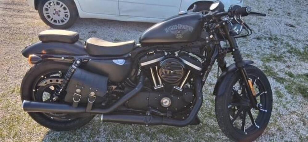 Harley-Davidson 883 Iron (2017 - 20) - XL 883N (2)