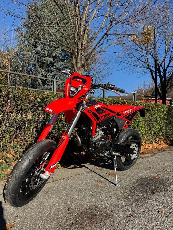 Betamotor RR 125 4T Motard T (2025) (5)